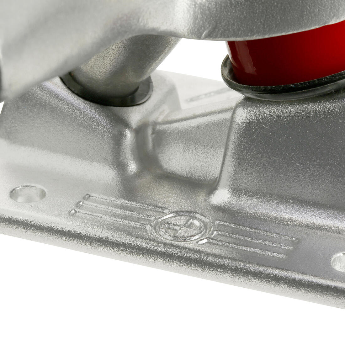 1 Truck Skate Fury Base Forjada Tamaño 8,25" (20,96 mm) - Image 12
