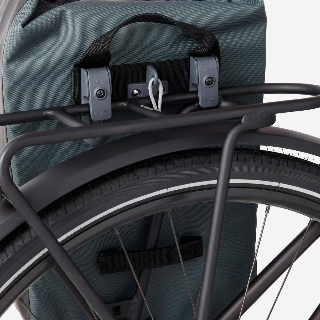 Alforja 500 Para Portaequipajes Bici Gris Oscuro 20 l Impermeable - Image 5