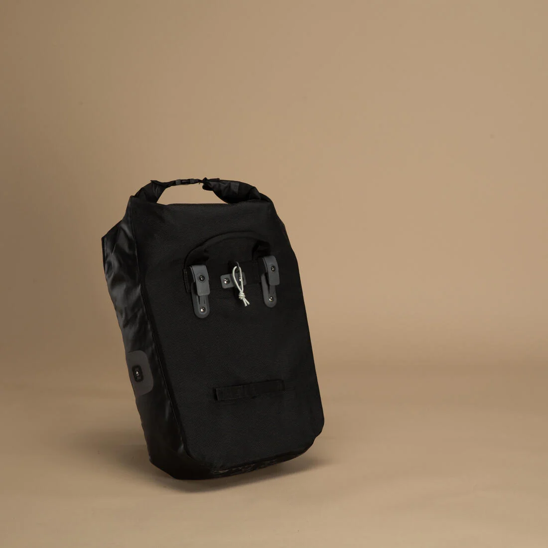 Alforjas bicicleta 20 L impermeable Elops 500 negro - Image 3