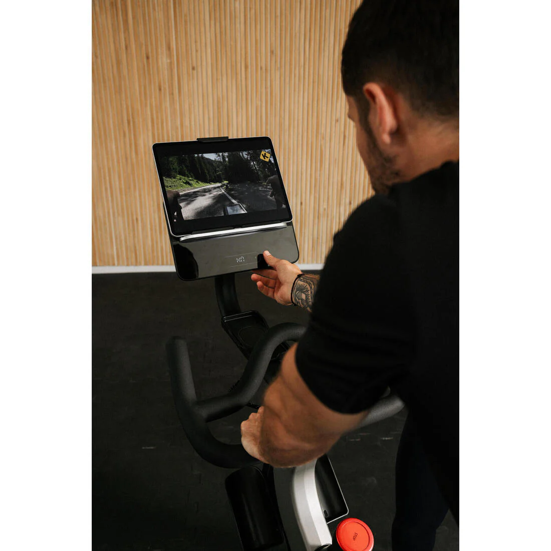 Bicicleta Biking Training Bike 900 Conectada - Image 18