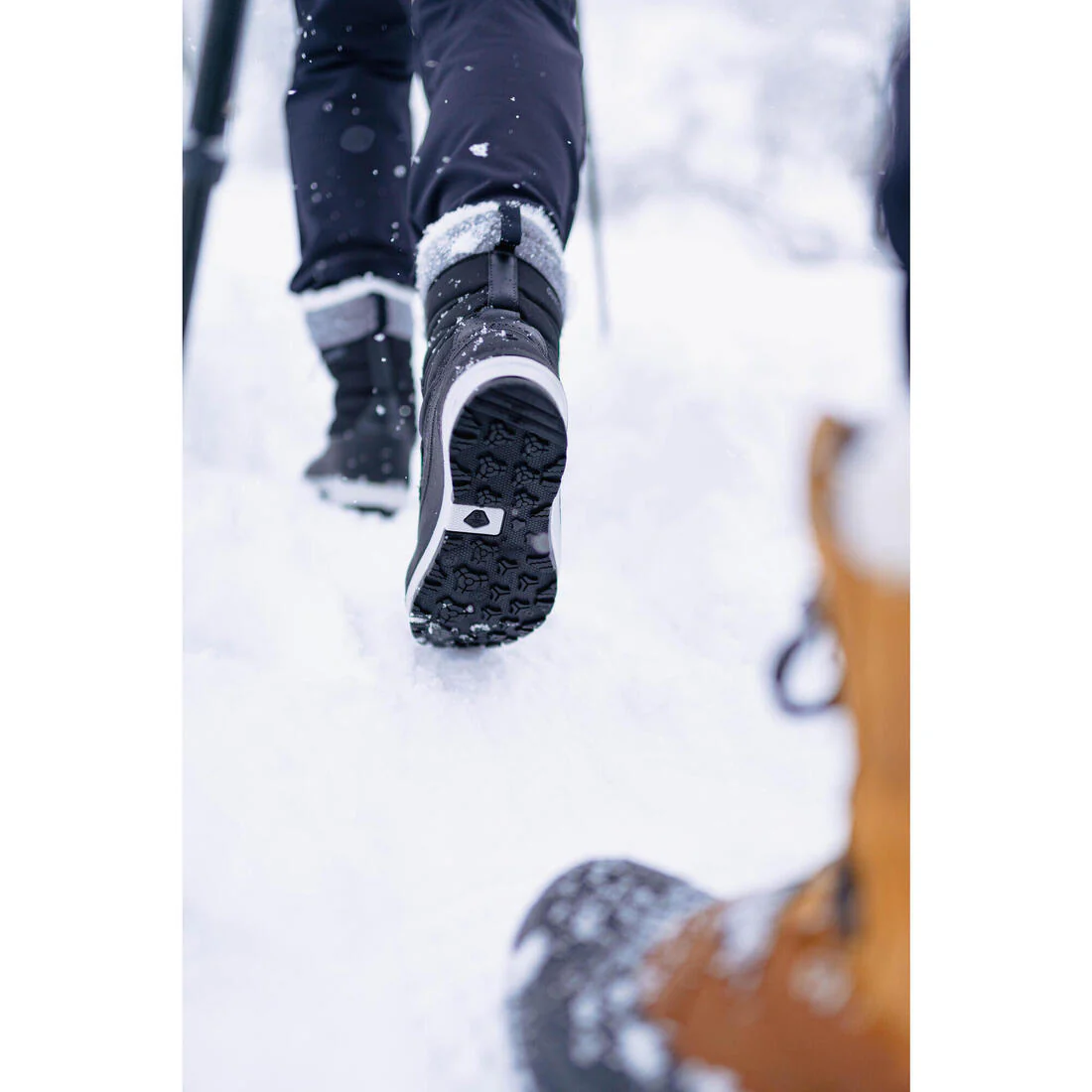 Botas de senderismo nieve cálidas e impermeables mujer, NH500 negro - Image 7