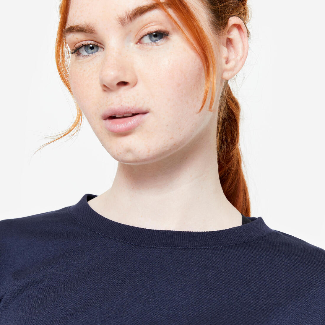Camiseta Crop Top Mujer Azul Marino - Image 3