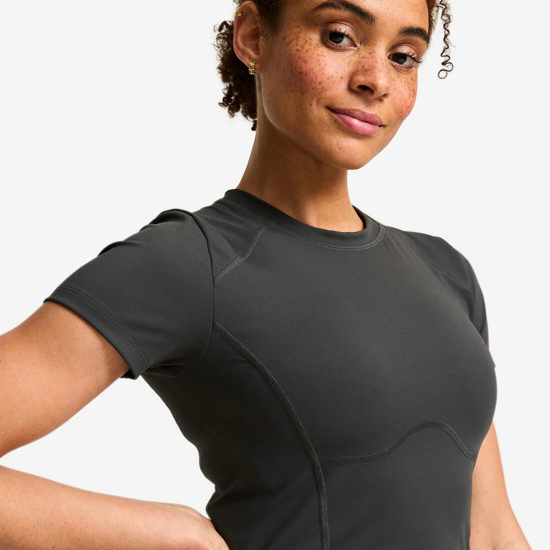 Camiseta Deportiva Mujer Gris Oscuro Manga Corta - Image 5