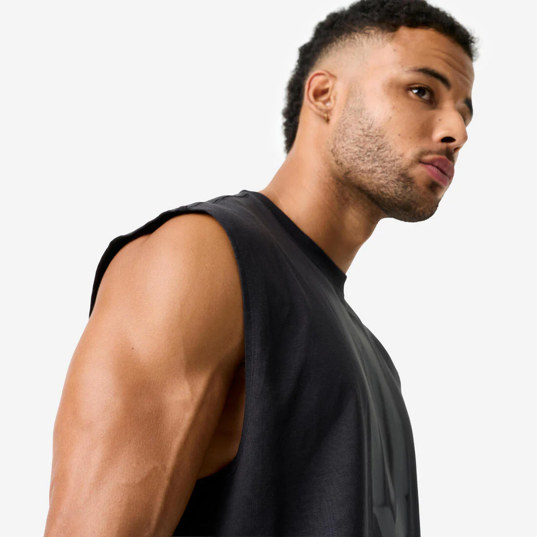 Camiseta sin mangas Gym 100% algodón oversize Hombre negra - Image 7