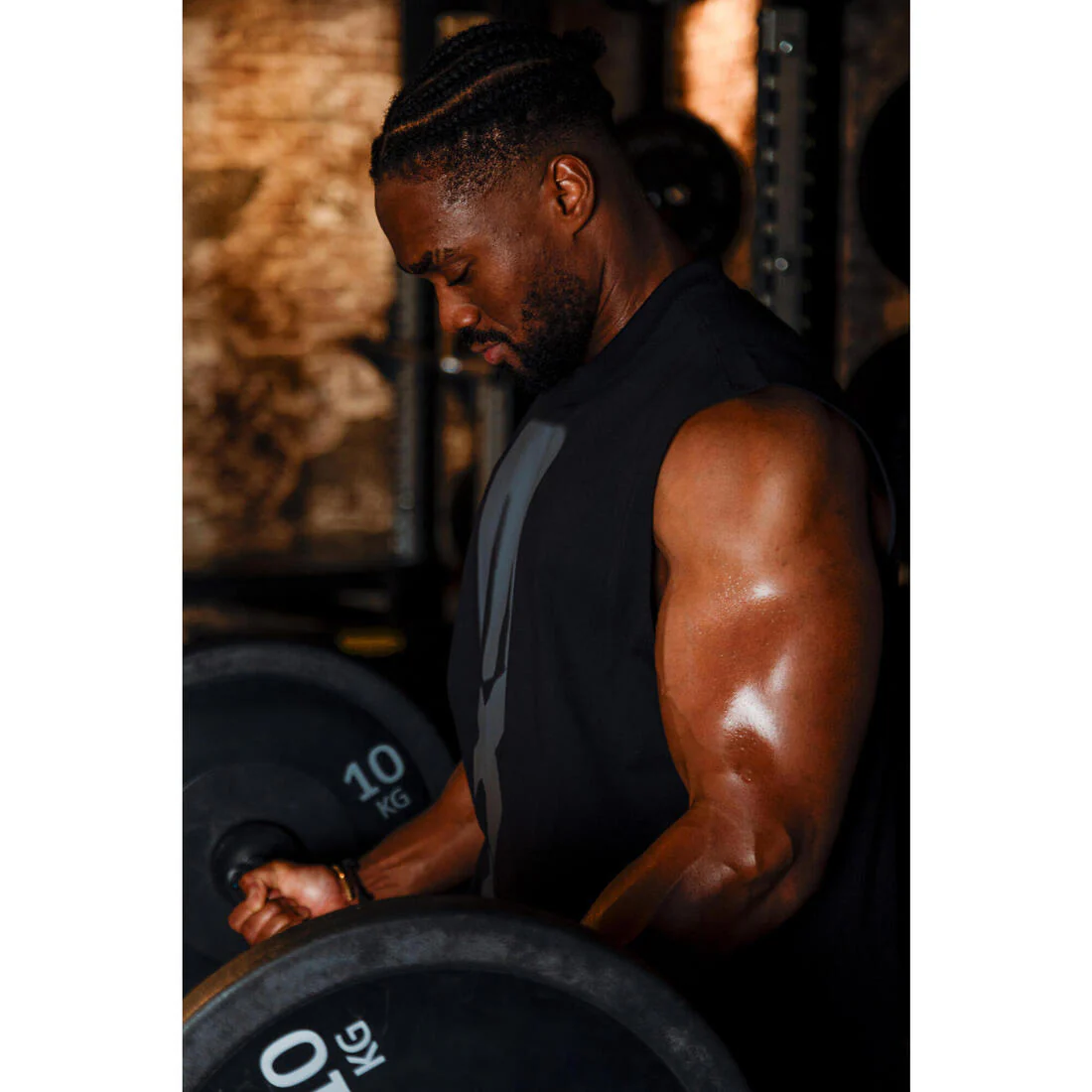 Camiseta sin mangas Gym 100% algodón oversize Hombre negra - Image 9