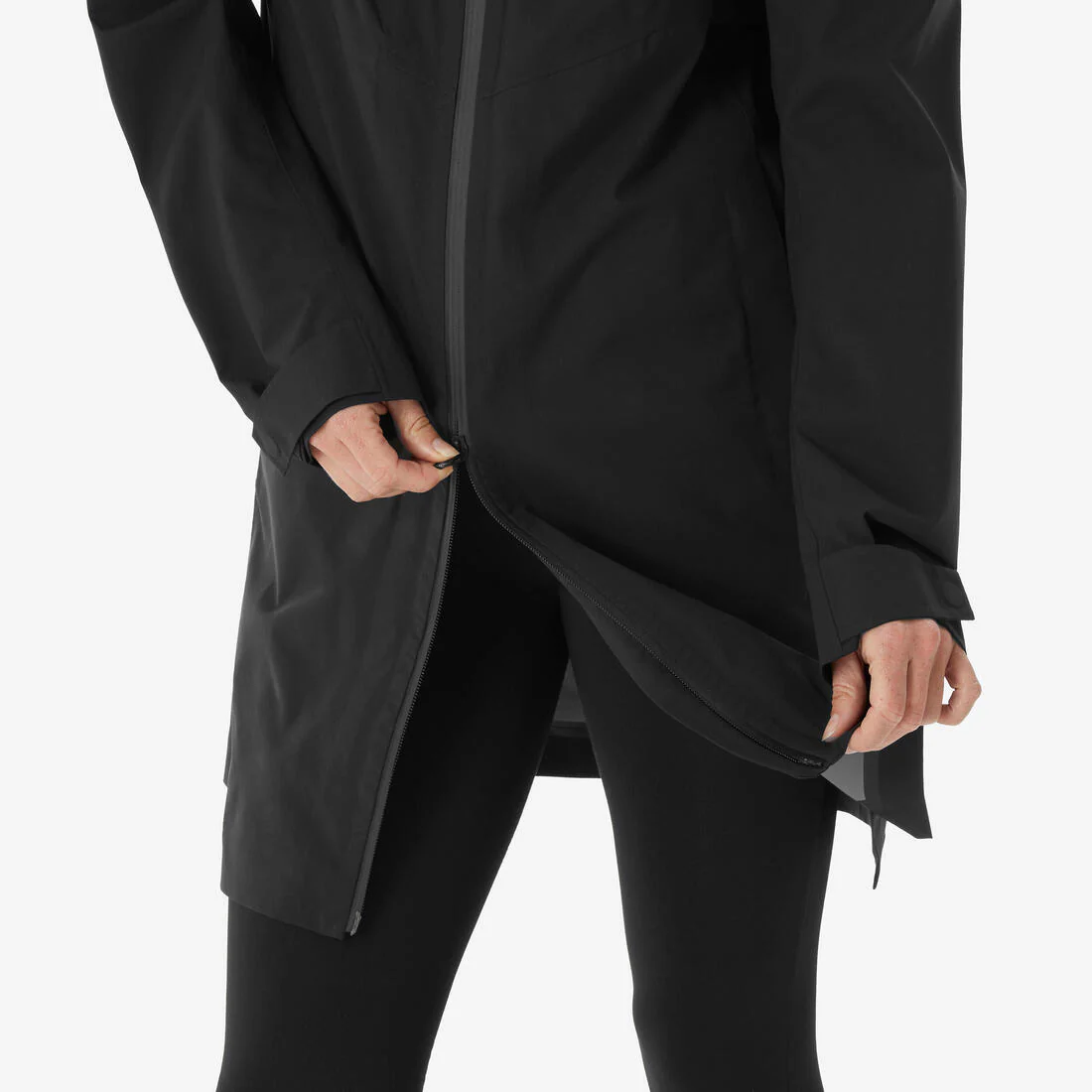 Chaqueta impermeable de montaña y trekking ligera larga mujer MH100  negro - Image 6