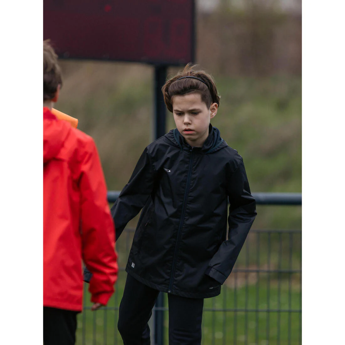 Chaqueta impermeable de fútbol niño, Viralto Club Júnior negro - Image 13