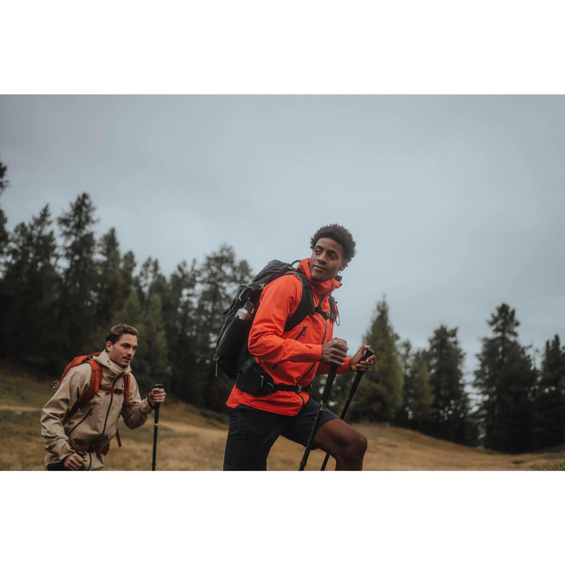 Chaqueta impermeable de montaña y trekking con capucha Hombre Quechua MH500 - Image 15