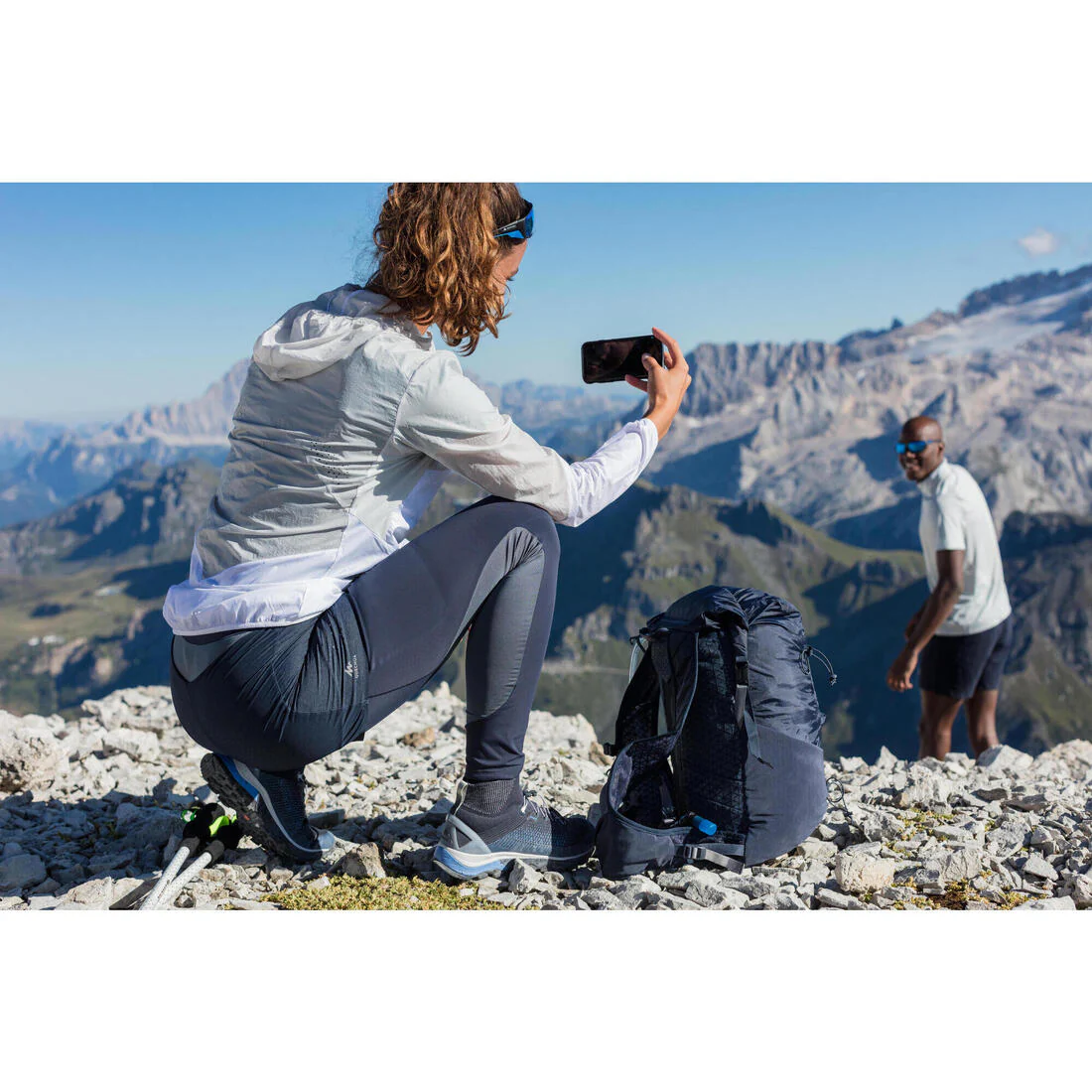 Cortavientos de montaña y trekking ultraligero Mujer Quechua FH500 azul - Image 8