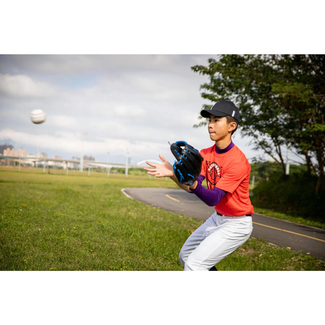 Guante Béisbol Kipsta BA150  mano derecha Negro Azul - Image 14