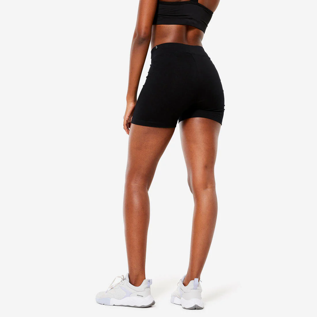 Malla corta fitness hot pant algodón Mujer Domyos negro - Image 4