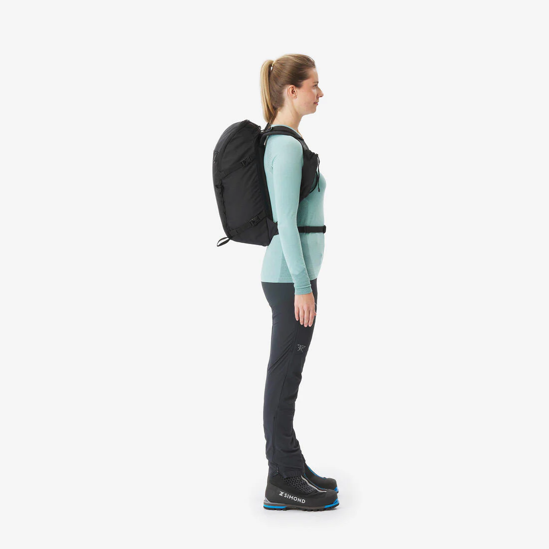 Mochila de alpinismo versátil y modular, Alpinism 22 negra - Image 15