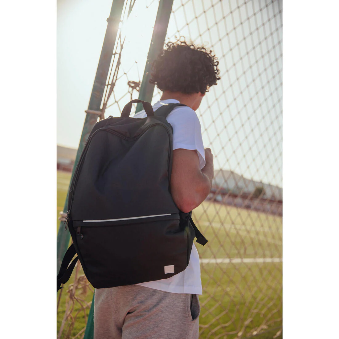 Mochila escolar 24L Kipsta Essential negro - Image 18