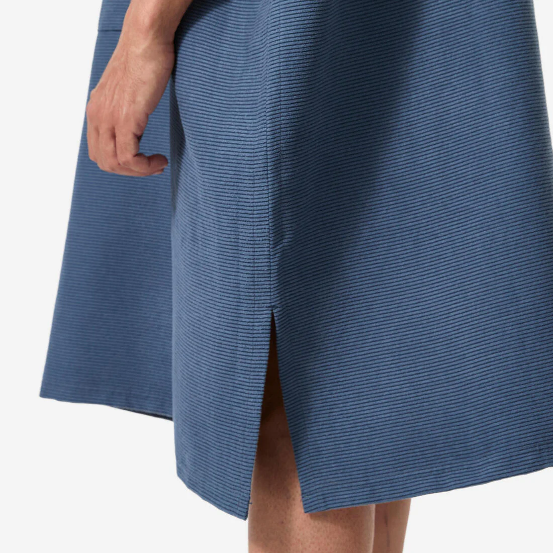 Poncho toalla Adulto  Microfibra Surf 150 Azul - Image 8