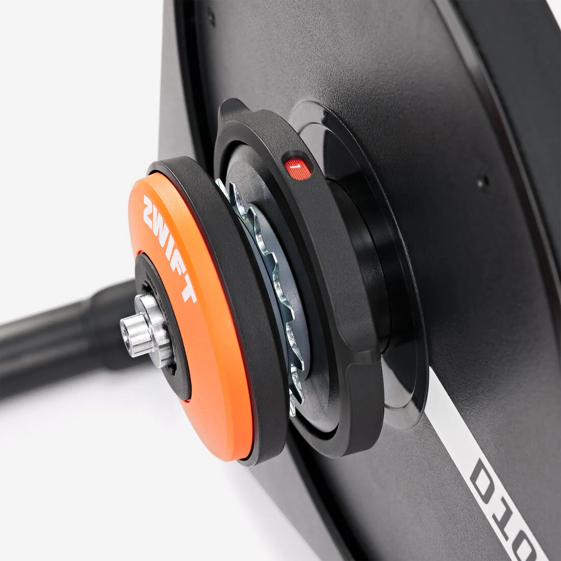 Rodillo Bicicleta D100 Transmisión Directa + Zwift Cog & Click - Image 6