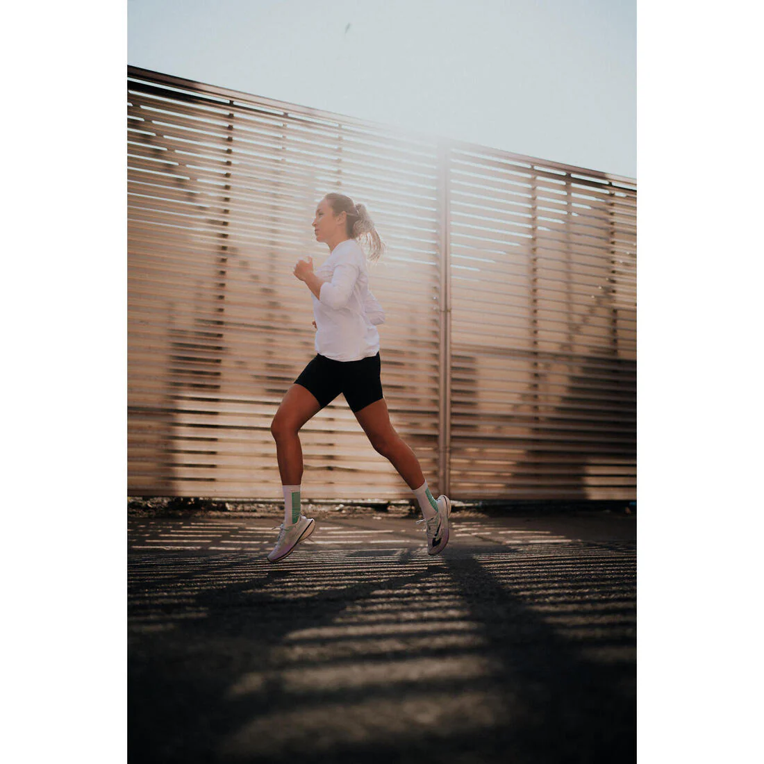 Short ciclista running Mujer - KIPRUN Run 100 negro - Image 7