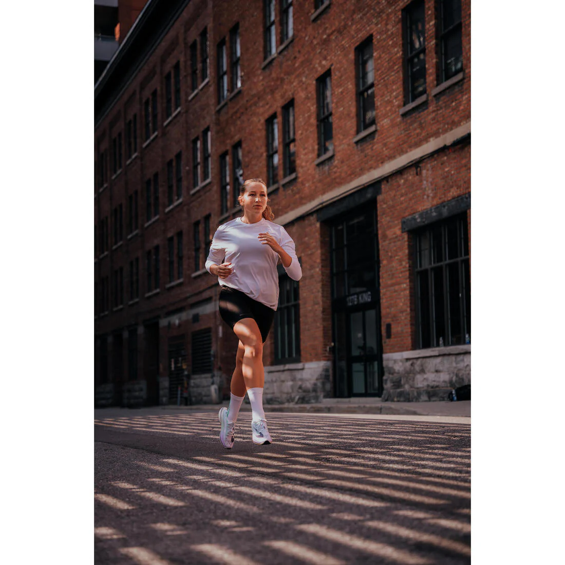 Short ciclista running Mujer - KIPRUN Run 100 negro - Image 8